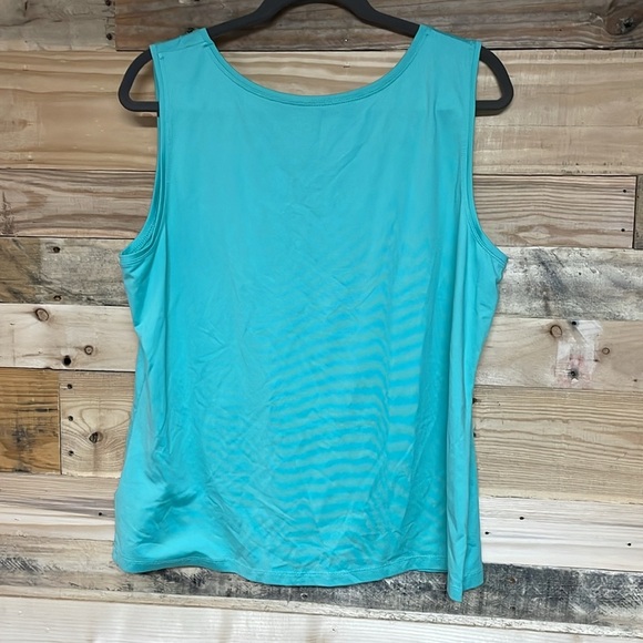 212 Collection size XL Aqua Seaform Color Slinky Sleeveless Lightweight Tank Top - Picture 6 of 6